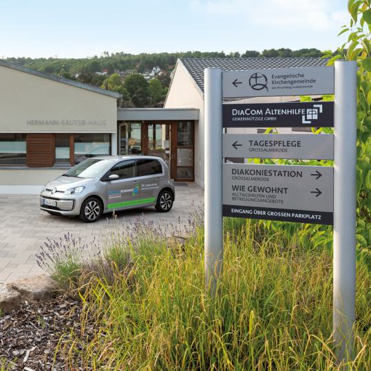 Eingang Hermann-Sauter-Haus